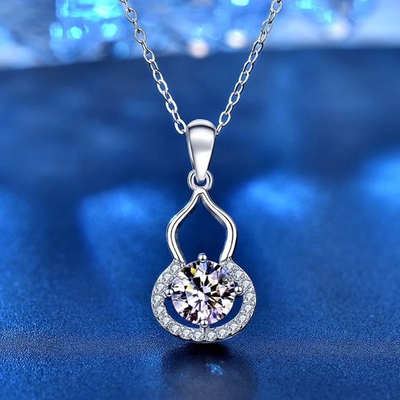 1ct. t.w. Diamond Pear Shape Necklace - Picture 6 of 13